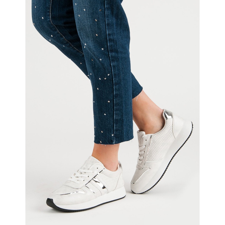 Comode scarpe da ginnastica bianche bianca 2