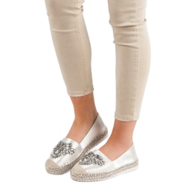 Espadrillas bianche con ornamenti bianco 1