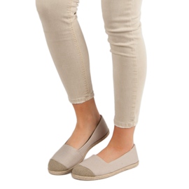 Espadrillas beige alla moda 2