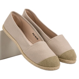 Espadrillas beige alla moda 1