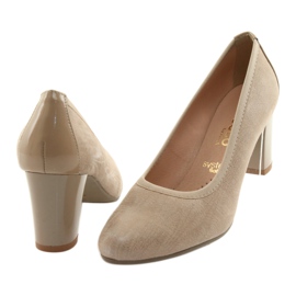 Décolleté da donna in pelle con suola flessibile Arka 5137 beige 4