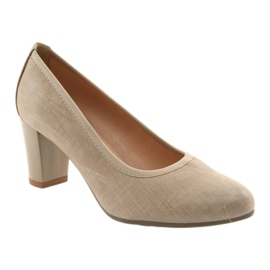 Décolleté da donna in pelle con suola flessibile Arka 5137 beige 1