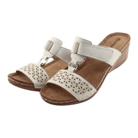 Ciabatte Inblu NA03 beige con paillettes velcro 3