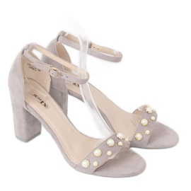 Sandali sul palo con perle grigie GH1519 Grey grigio 1