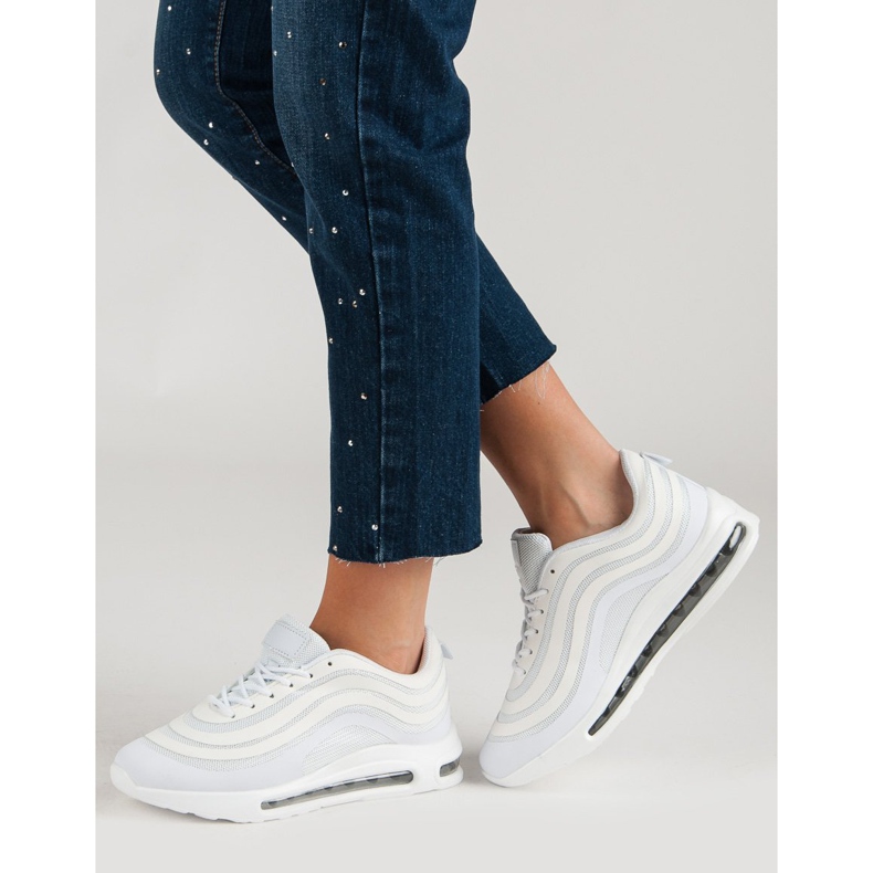 Scarpe sportive alla moda bianca 1