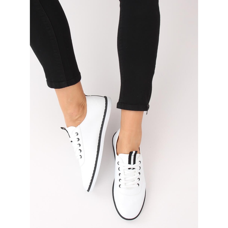 Sneakers da donna bianche e nere XJ-2918 Black bianco 1