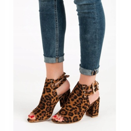 Erynn Sandali eleganti costruiti marrone 1