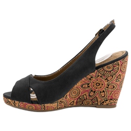 Corina Sandali etnici alla moda nero 2