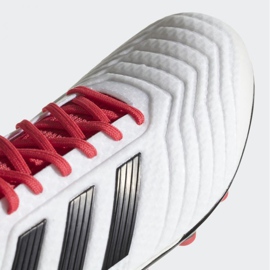 Scarpe da calcio Adidas Predator 18.3 Ag M CP9307 bianco bianco 1