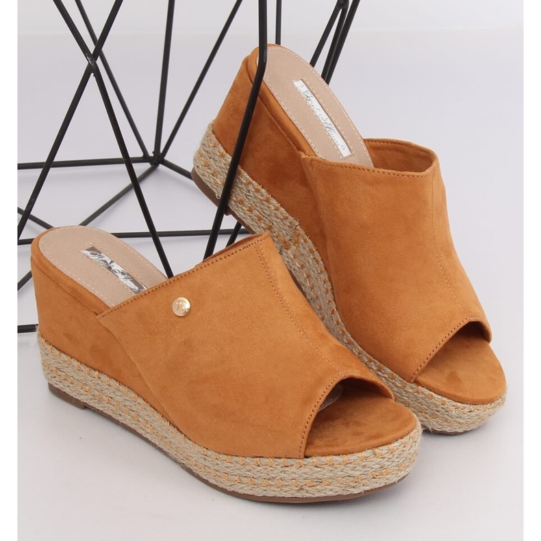 Camel MW-3M65 Sandali con zeppa color cammello marrone 1