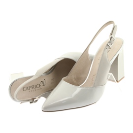 Sandali da donna grigi sul post Caprice 29604 grigio 5