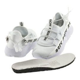 Scarpe sportive Bartek bianche 55109 sottopiede in pelle bianca 4