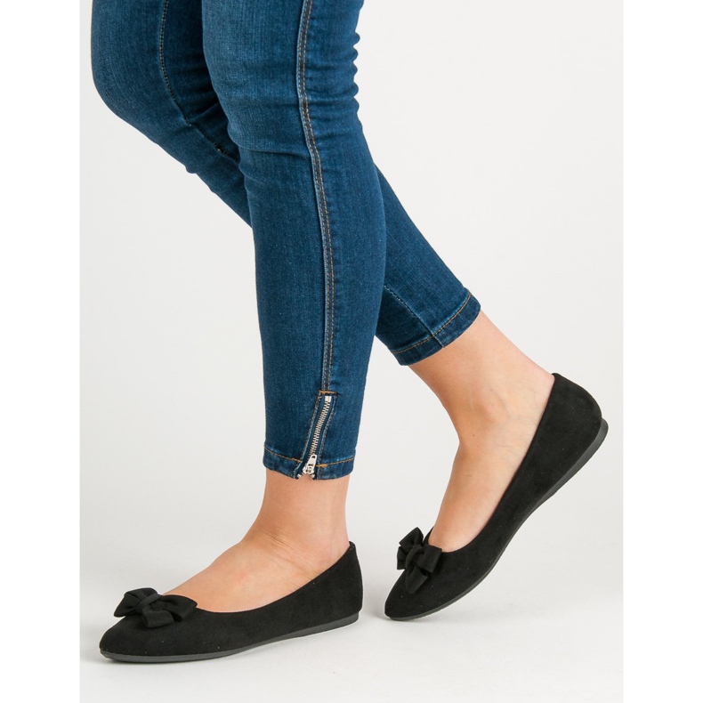 Ch. Creation Ballerina In Pelle Scamosciata In Spitz nero 2
