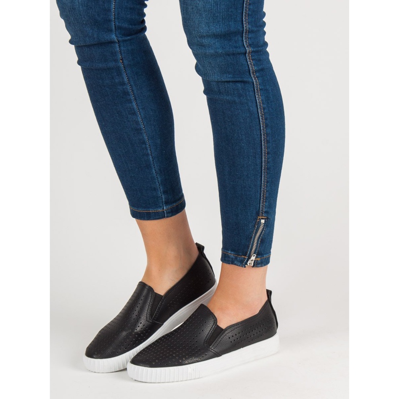 SHELOVET Slipon traforati nero 1