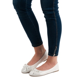 Evento Ballerina bianca con fiocco 1