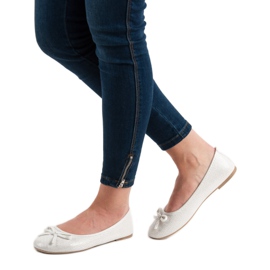 Evento Ballerina bianca con fiocco 2