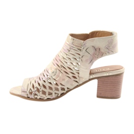 Sandali con tomaia Badura 4723 marrone giallo rosa 2