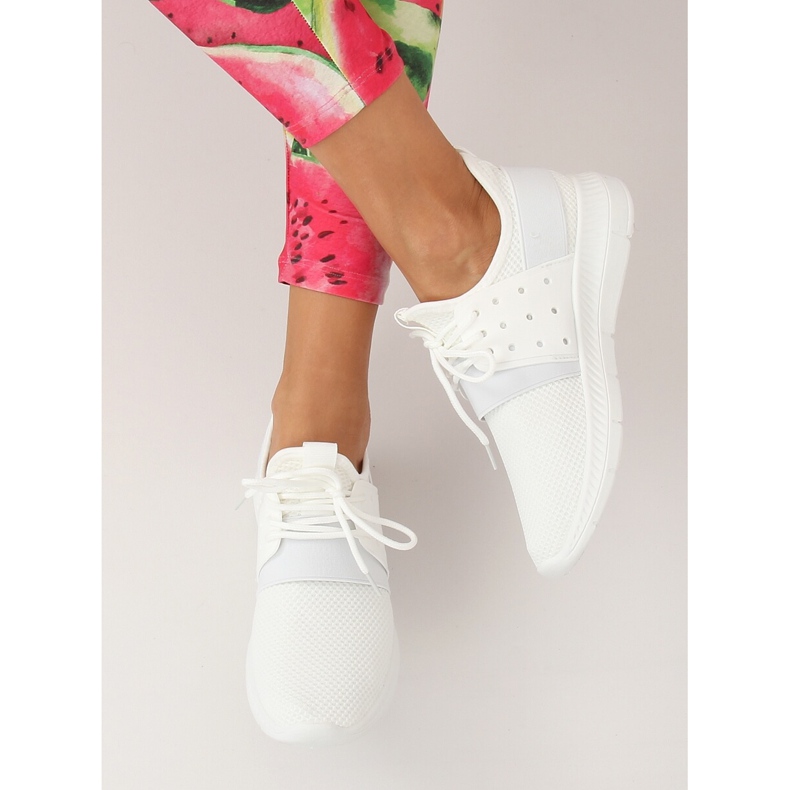 Scarpe sportive bianche 7781-Y Bianco 1