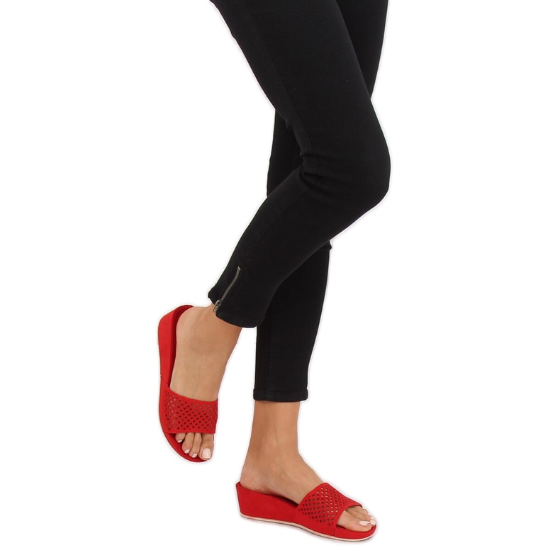 Pantofole rosse traforate JS-03 Red rosso 2