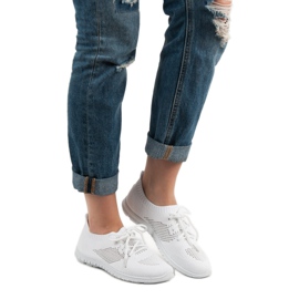 Renda Scarpe sportive ariose bianca 1