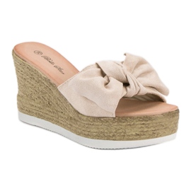 Bello Star Sandali con zeppa in pelle scamosciata beige 2