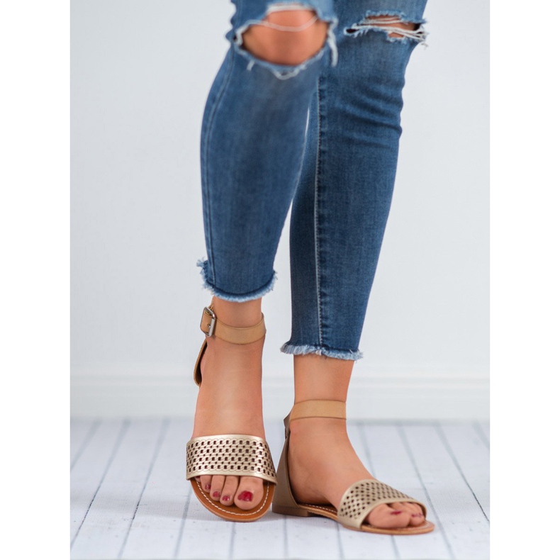 Evento Sandali traforati marrone giallo 1