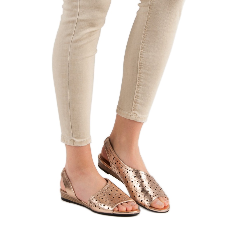 VINCEZA sandali traforati giallo 2