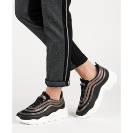 Scarpe sportive leggere nero 1