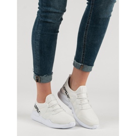 Scarpe sportive in tessuto bianco 1