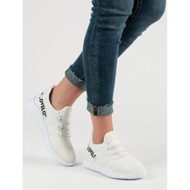 Scarpe sportive in tessuto bianco 2