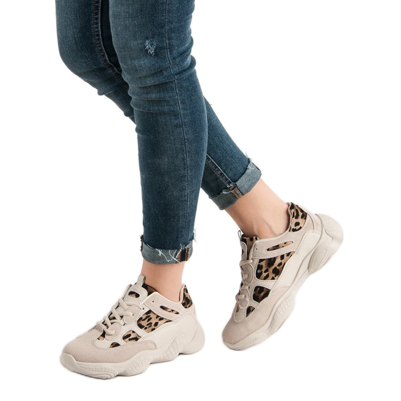 Sneakers beige con stampa animalier 2