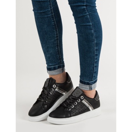 Scarpe sportive alla moda nero 1