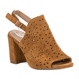 SHELOVET Sandali chiusi in pelle scamosciata marrone 1