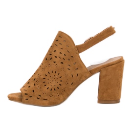 SHELOVET Sandali chiusi in pelle scamosciata marrone 2