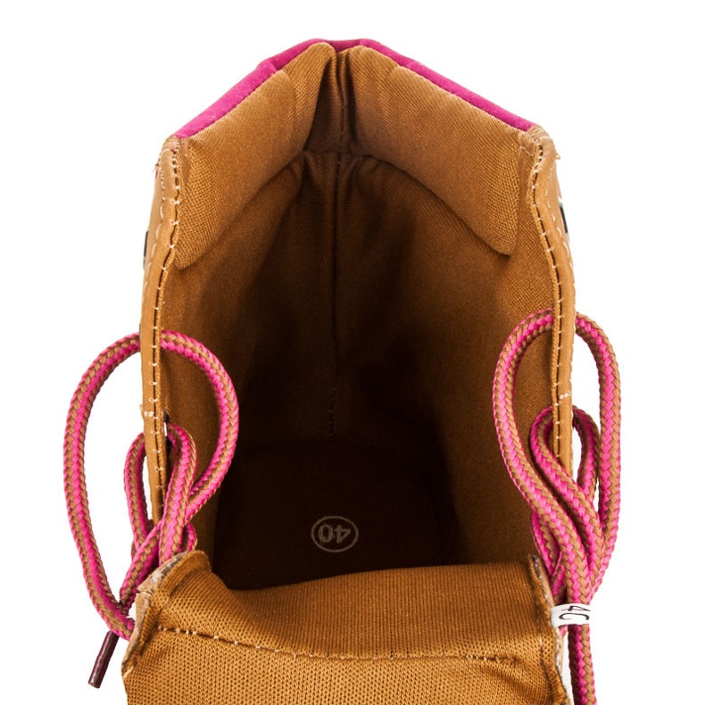 Inseguitore marrone 1