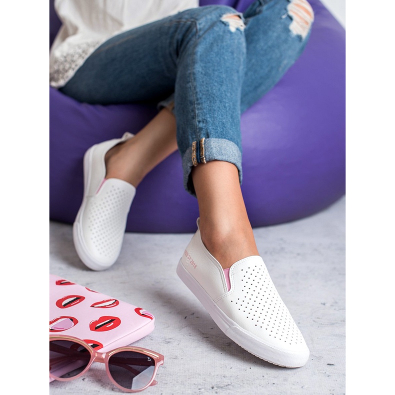 Mckeylor Slipon traforati bianco 1