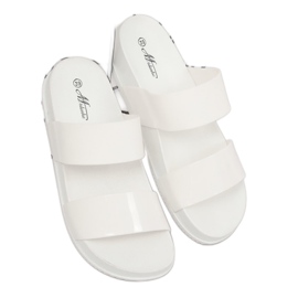Pantofole bianche da donna bianche TS-23 White bianca 1