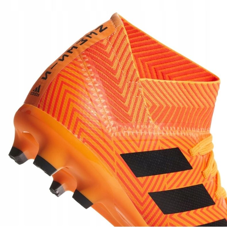 Le scarpe da calcio adidas Nemeziz 18.3 Fg Jr DB2352 multicolore arancia 2