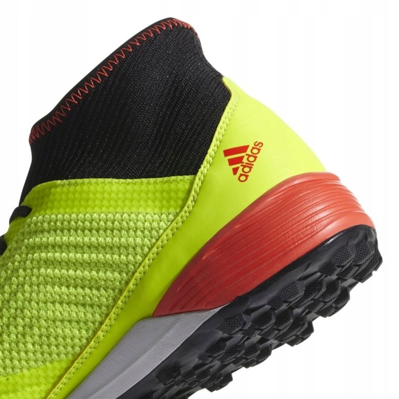 Scarpe da calcio Adidas Predator Tango 18.3 Tf M DB2134 giallo giallo 2