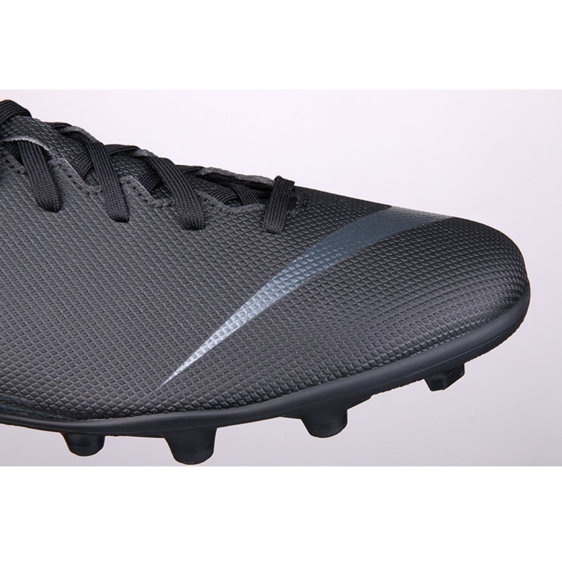 Scarpe da calcio Nike Mercurial Vapor 12 Club M AH7378-001 nero nero 1