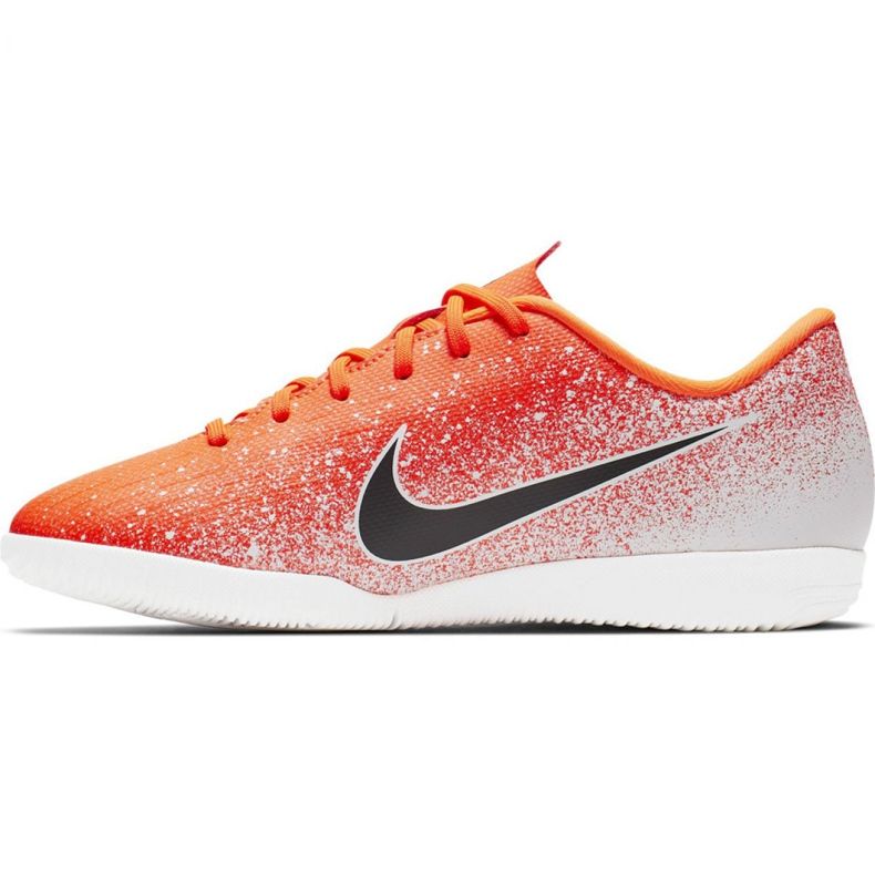 Scarpe indoor Nike Mercurial Vapor X 12 Academy Ic Jr AJ3101-801 multicolore arancia 2