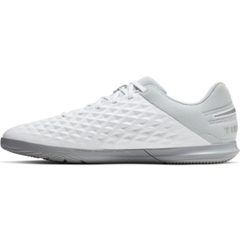 Scarpe indoor Nike Tiempo Legend 8 Club Ic M AT6110-100 bianco bianco 2