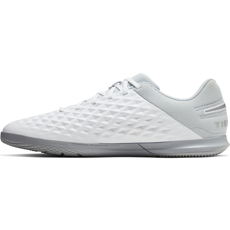 Scarpe indoor Nike Tiempo Legend 8 Club Ic M AT6110-100 bianca bianca 2