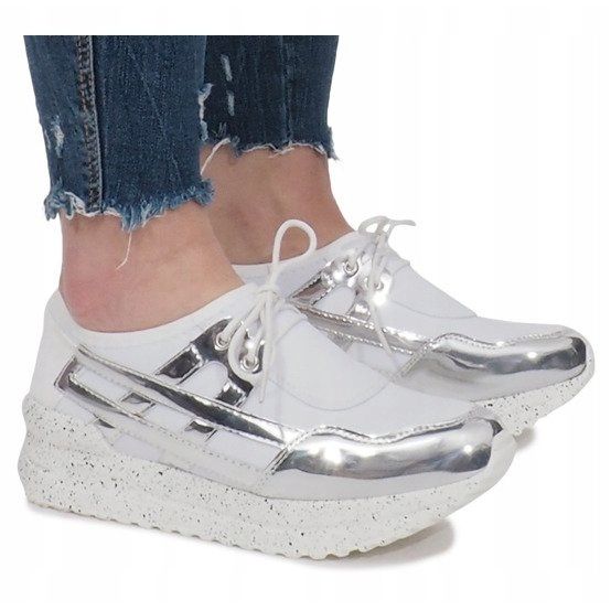 Sneakers sportive bianche sulla piattaforma Calixte bianca 1