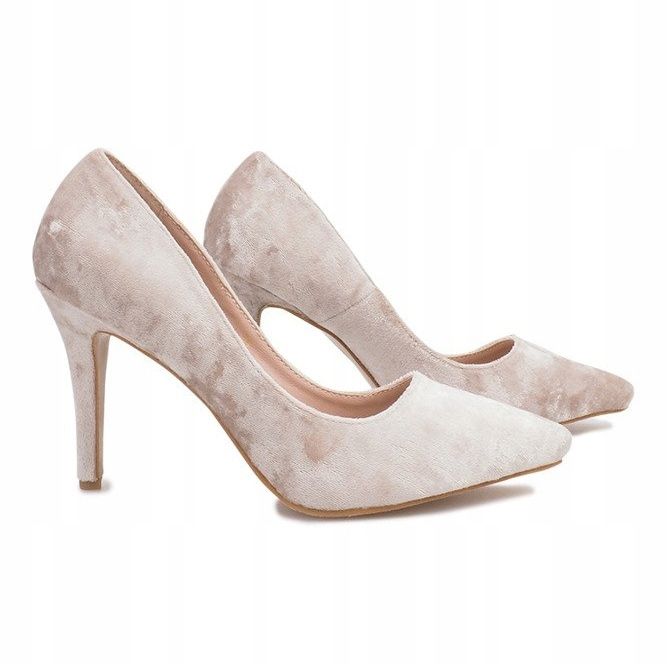 Scarpe con tacco in velluto beige di Francine 1