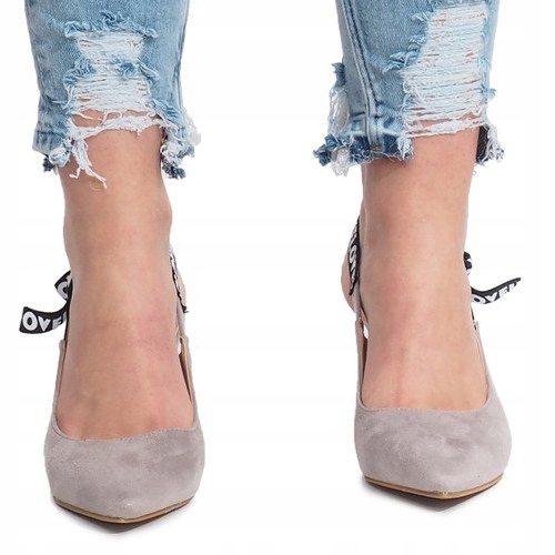 Sandali grigi con tacco alto di Love Paris grigio 2
