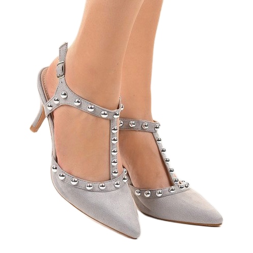 Tacco in camoscio grigio con perle 100-861SA 2