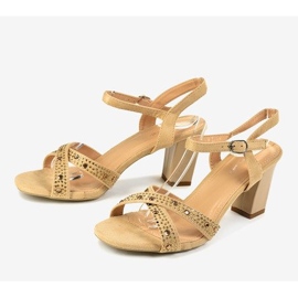 Sandali beige con tacco alto 62225 1