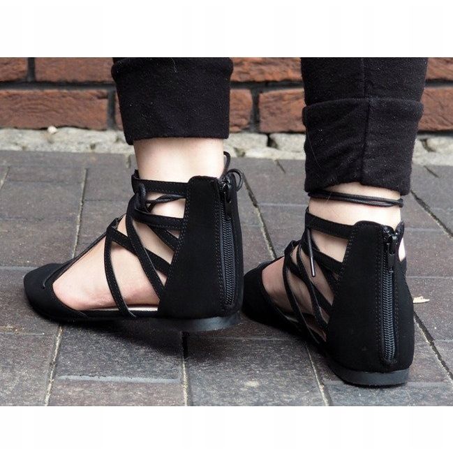 Ballerine aperte / allacciate 6701 Nero 1