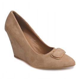 Décolleté con zeppa in pelle scamosciata LE113 Beige 1